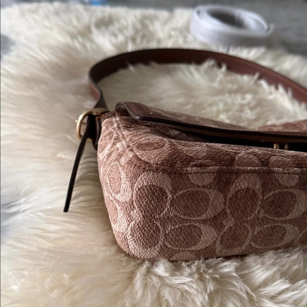 Coach Etta Flap Bag - Picture 4 of 10